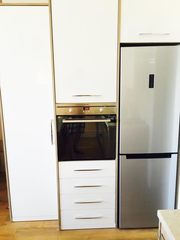 West Beach Apartment Дуррес Экстерьер фото