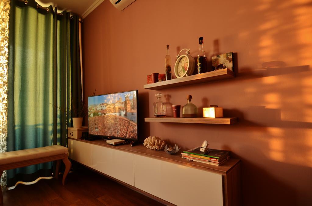 West Beach Apartment Дуррес Экстерьер фото