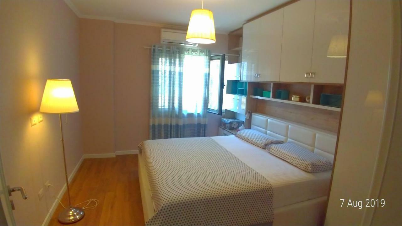 West Beach Apartment Дуррес Экстерьер фото